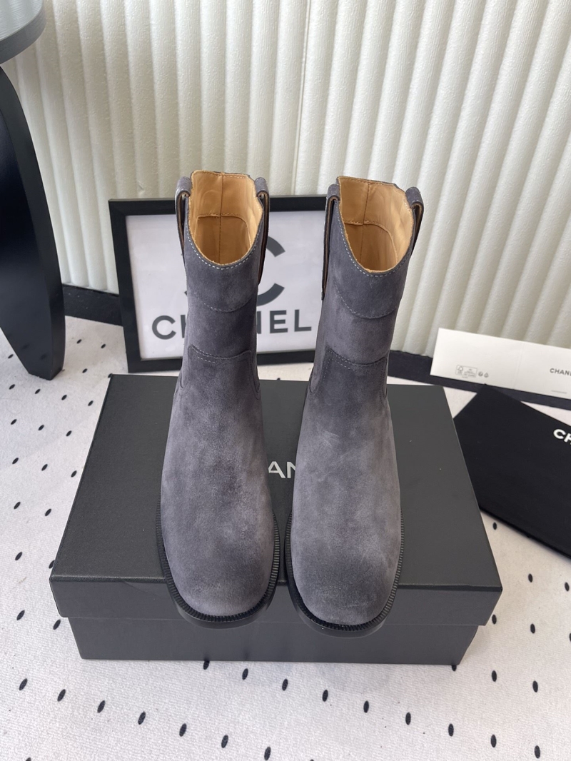 Ch**el boots